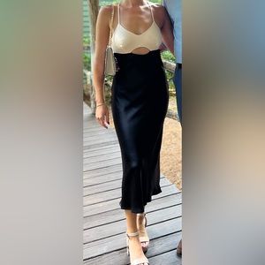 House of Harlow 1960 Black & Cream | Small